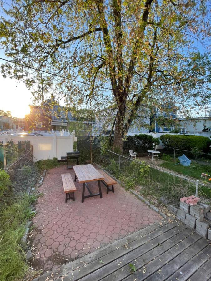 Villa Tranquil Town House With Parking And Laundry - Just 25 Minutes To Time Square! Jersey City Exterior foto